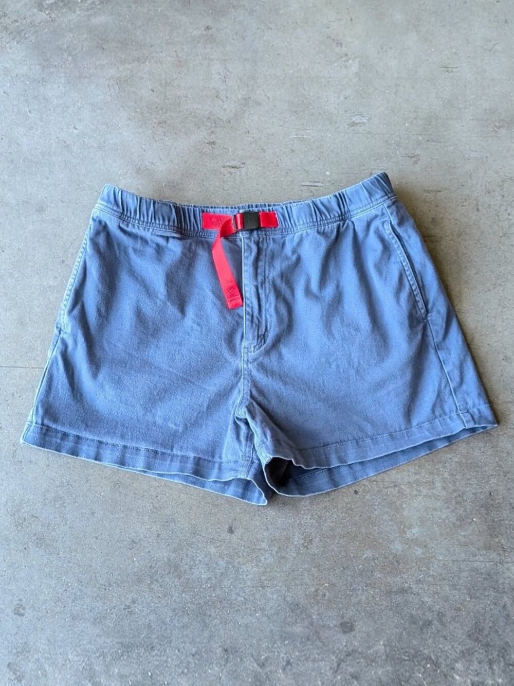Topo Designs Women's Mountain Shorts Organic Cotton Blue with Red Belt large